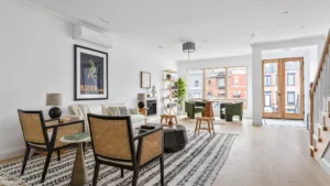 516 LEXINGTON AVENUE